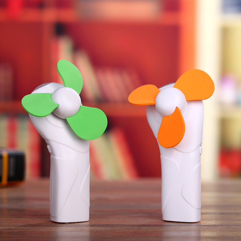 Manufacturer direct sale cross-border outdoor handheld LED lighting flashlight convenient to carry mountain climbing buckle suspension mini fan.