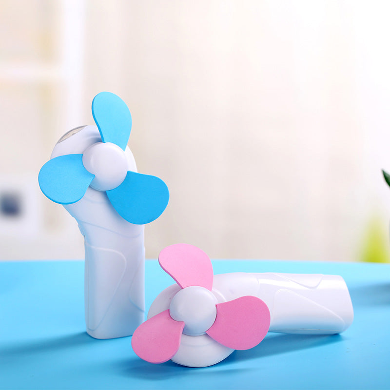 Manufacturer direct sale cross-border outdoor handheld LED lighting flashlight convenient to carry mountain climbing buckle suspension mini fan.